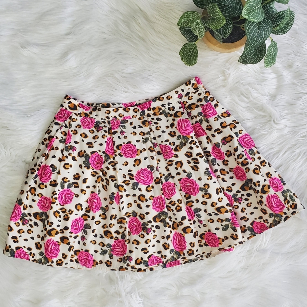 Girls Forever21 rose leopard skirt